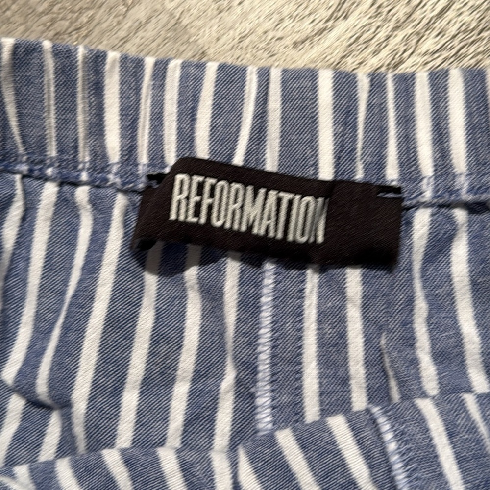 Reformation Striped Blue Women's Shorts - Picture 5 of 11